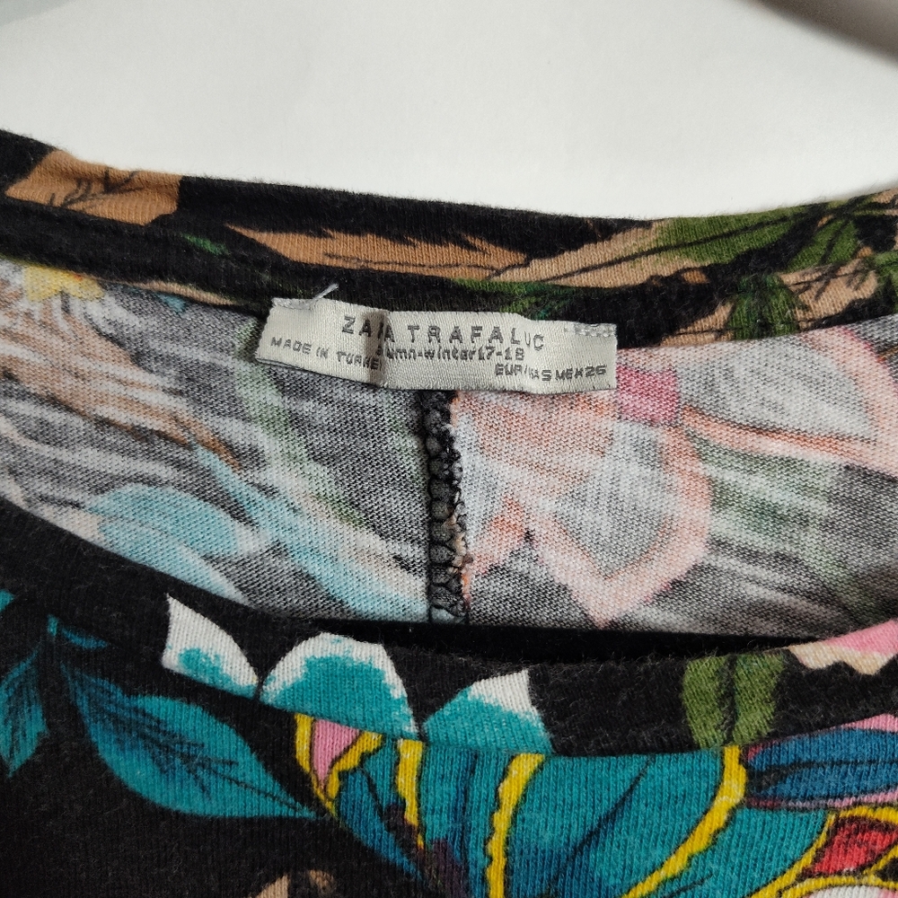 Zara Trafaluc Black Floral Print Oversized Top Womens Size Small - Picture 7 of 9